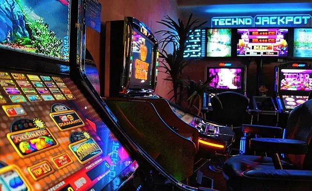 پاکستان میں Million 777 کا آن لائن کیسینو سیکشن کھولیں۔